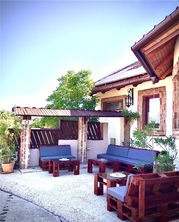 Nyilas Fogado Hotel Nyiregyhaza Ngoại thất bức ảnh