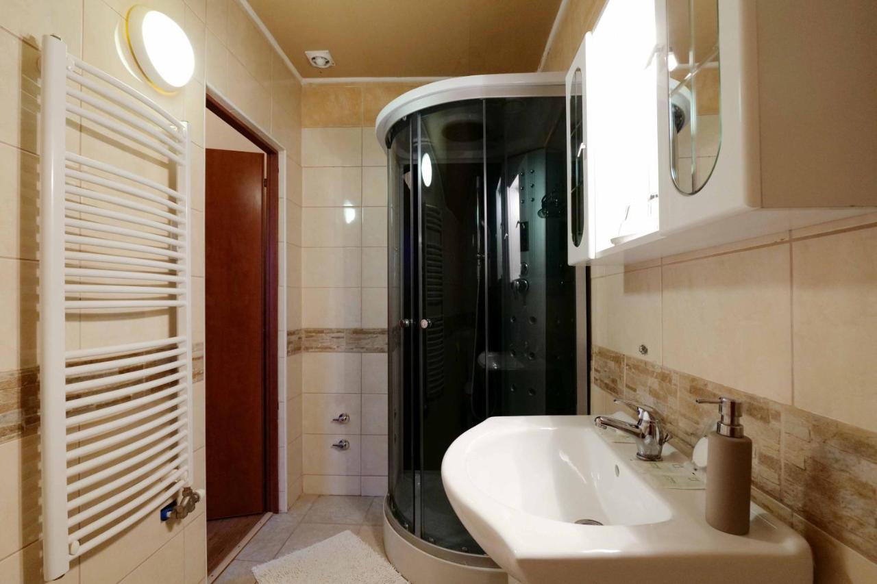 Nyilas Fogado Hotel Nyiregyhaza Ngoại thất bức ảnh