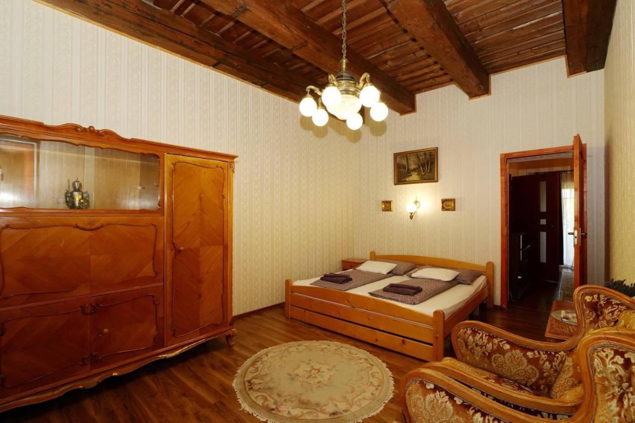 Nyilas Fogado Hotel Nyiregyhaza Ngoại thất bức ảnh