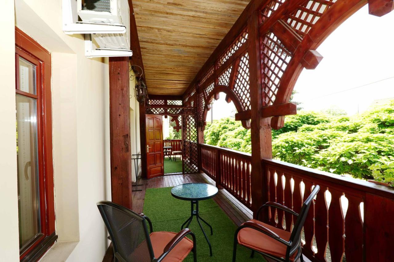 Nyilas Fogado Hotel Nyiregyhaza Ngoại thất bức ảnh